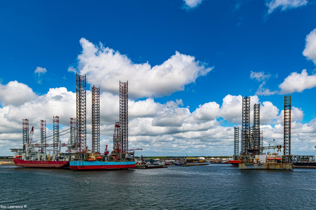 Danske Havne: Valget bør fokusere på vigtigheden af de danske vandveje Industri i Esberg Havn set fra havsiden.