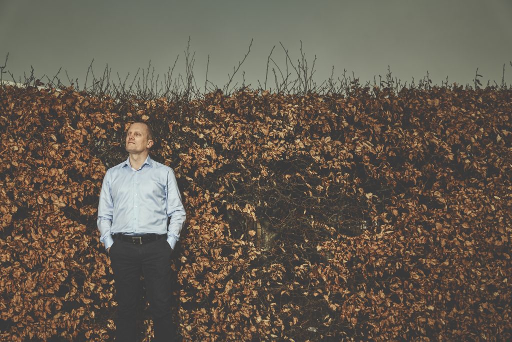 Varmepumpeprojekterne står i kø, men over 10.000 tilskud samler støv Portræt af Troels Hartung, chefkonsulent i TEKNIQ Arbejdsgiverne.