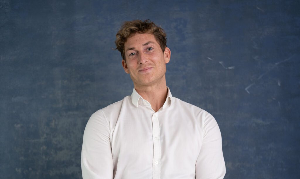 Simon Mikkel Madsen: Tre måder, jeg brugte min erfaring og netværk da jeg startede virksomhed