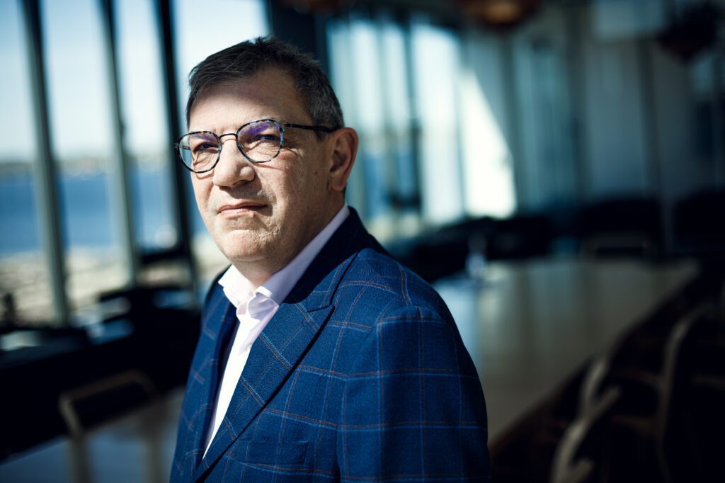 SJF Bank leverer solide resultater i første halvår