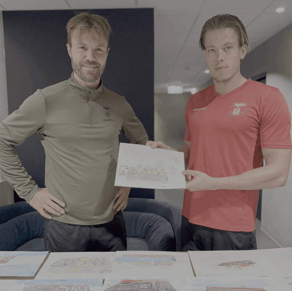 AGF-spillere fandt vinderen af MSC’s tegnekonkurrence: En østjysk familie får en enestående oplevelse til søs