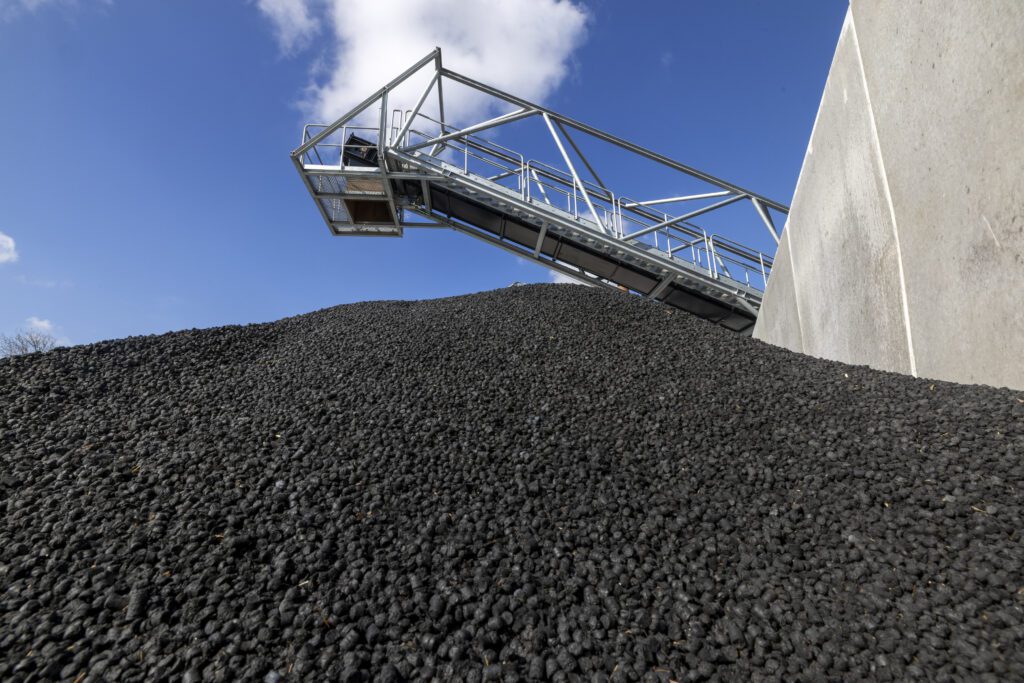 Biokul kan give betonindustrien CO2-reduktioner